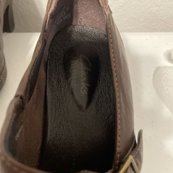 WOMENS CLARKS ARTISAN SLIP ON LEATHER BROWN SHOES SIZE 7 1/2 Heel 2.5” - Picture 7 of 11